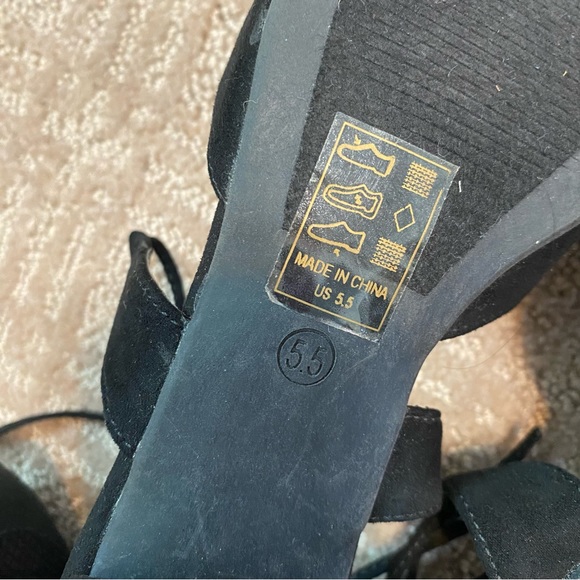 NWT {Jacobies} Black Suede Pointed Toe Block Heels - Memory Foam ~ Size 5.5 - Picture 8 of 12